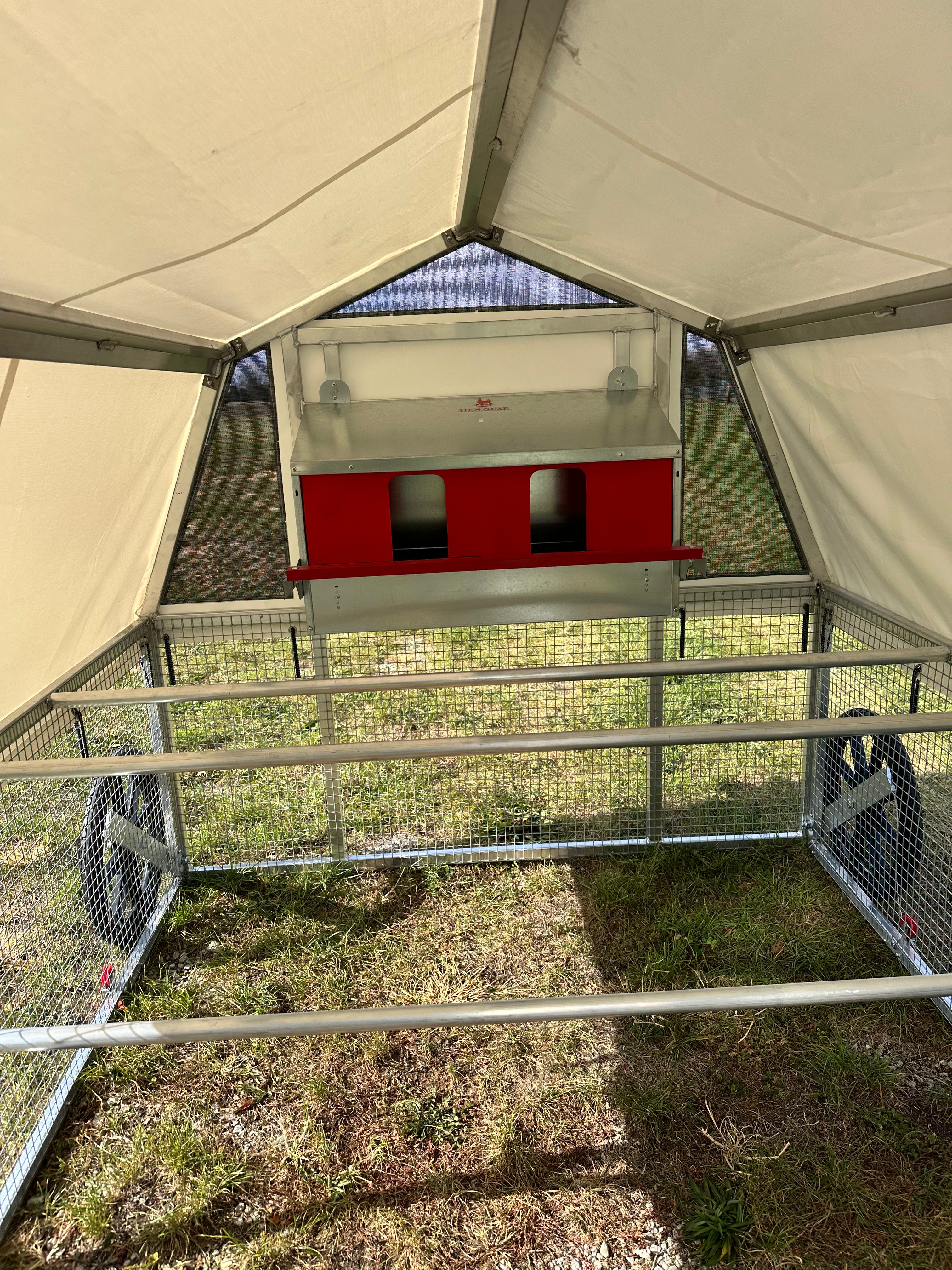 Portable Chicken Coop - 8' x 6'
